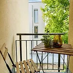 Staytime - Olive Nest *