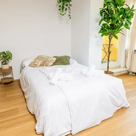 Staytime - Olive Nest