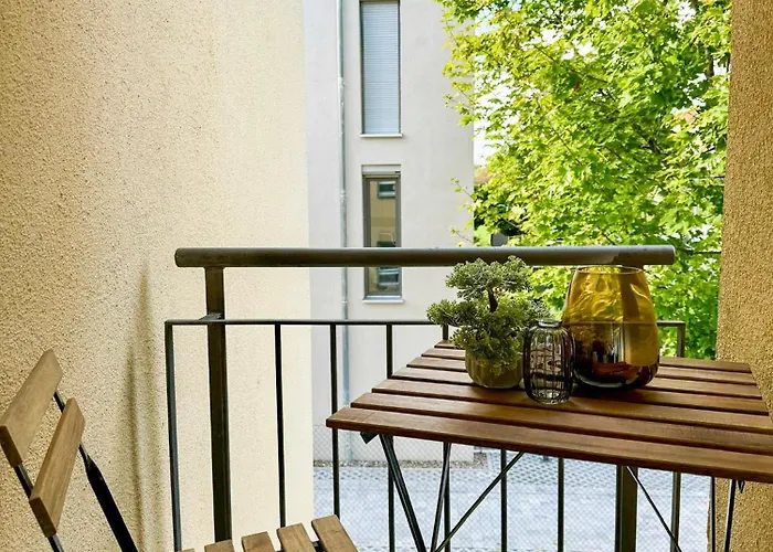 Staytime - Olive Nest *